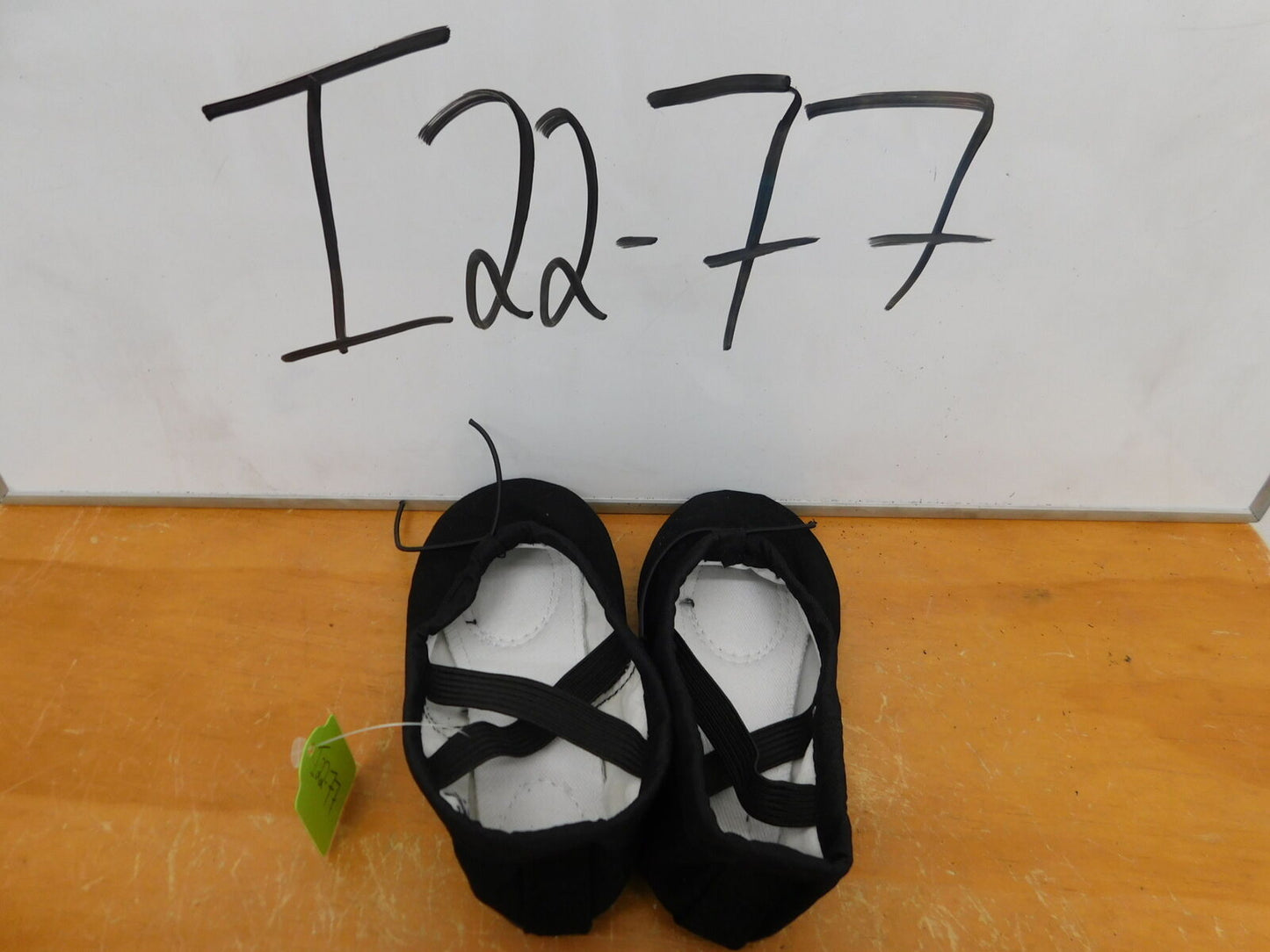 Pre-Owned Ballet Shoes Stelle Toddler 6M  Canvas  Split Sole