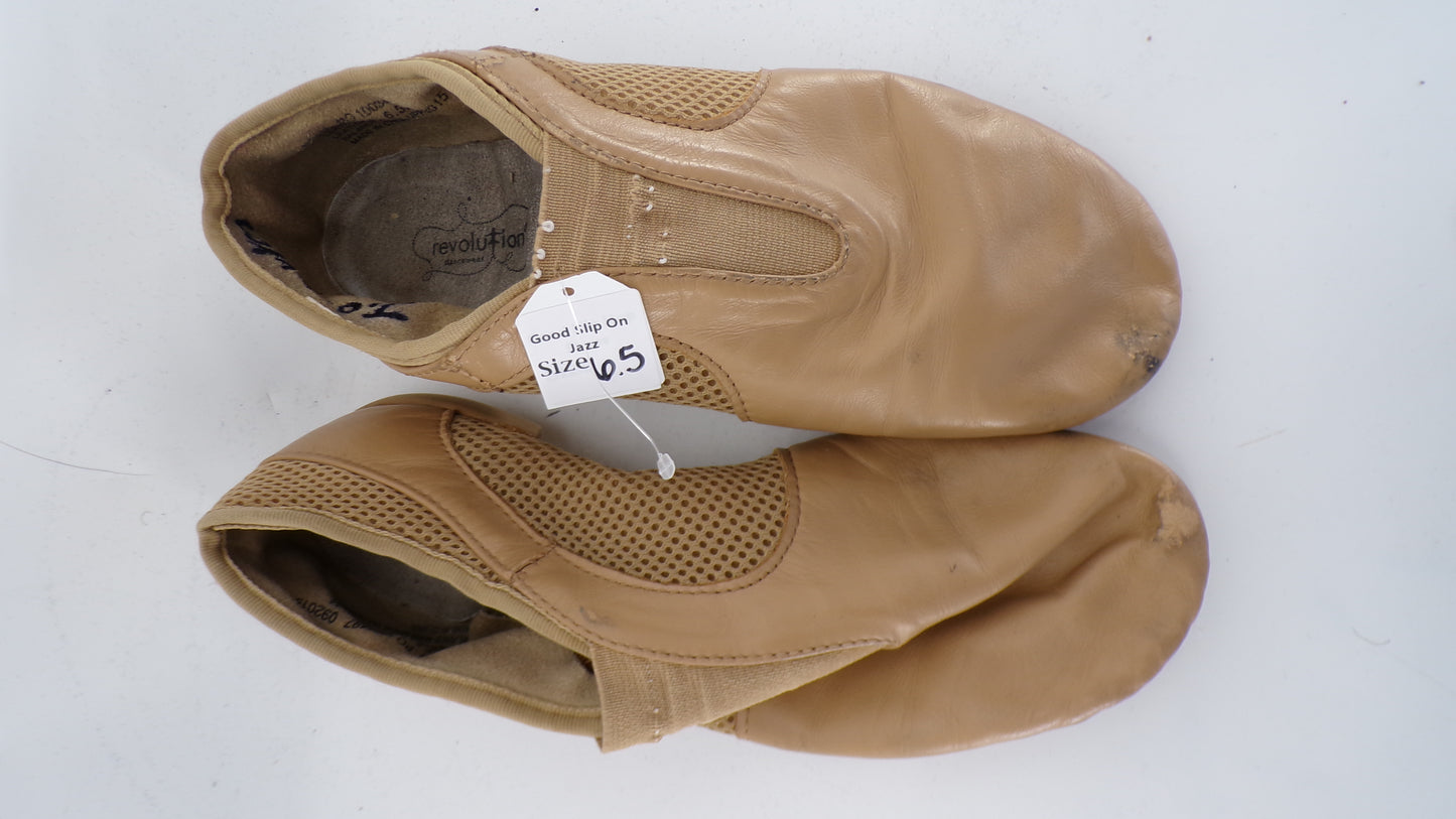 Pre-Owned Jazz Shoes Revolution Adult 6.5 Pull On Leather  Split Sole