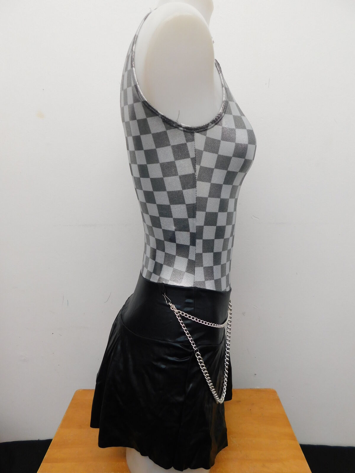 Pre-Owned Costume Dansco   Large Child Red  Jazz