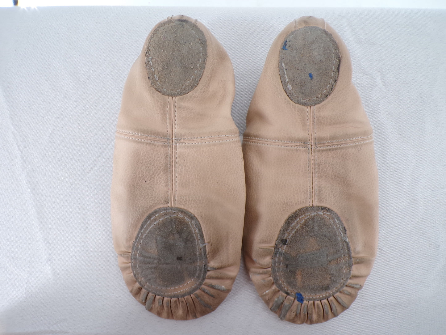 Pre-Owned Ballet Shoes Generic Adult 8M No Tie Leather Cross Straps Split Sole