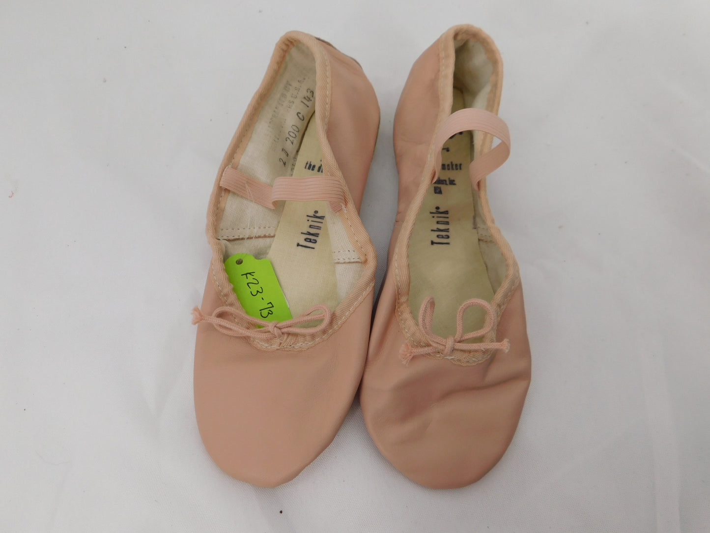 Pre-Owned Ballet Shoes Capezio Big Kid 2D Tie Drawstring Leather Single Strap Full Sole