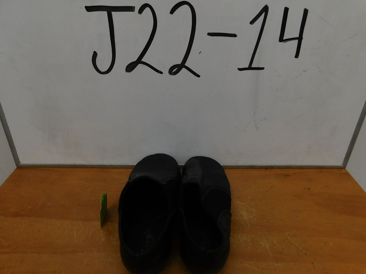 Pre-Owned Jazz Shoes Capezio Little Kid 12M  Leather Slip On