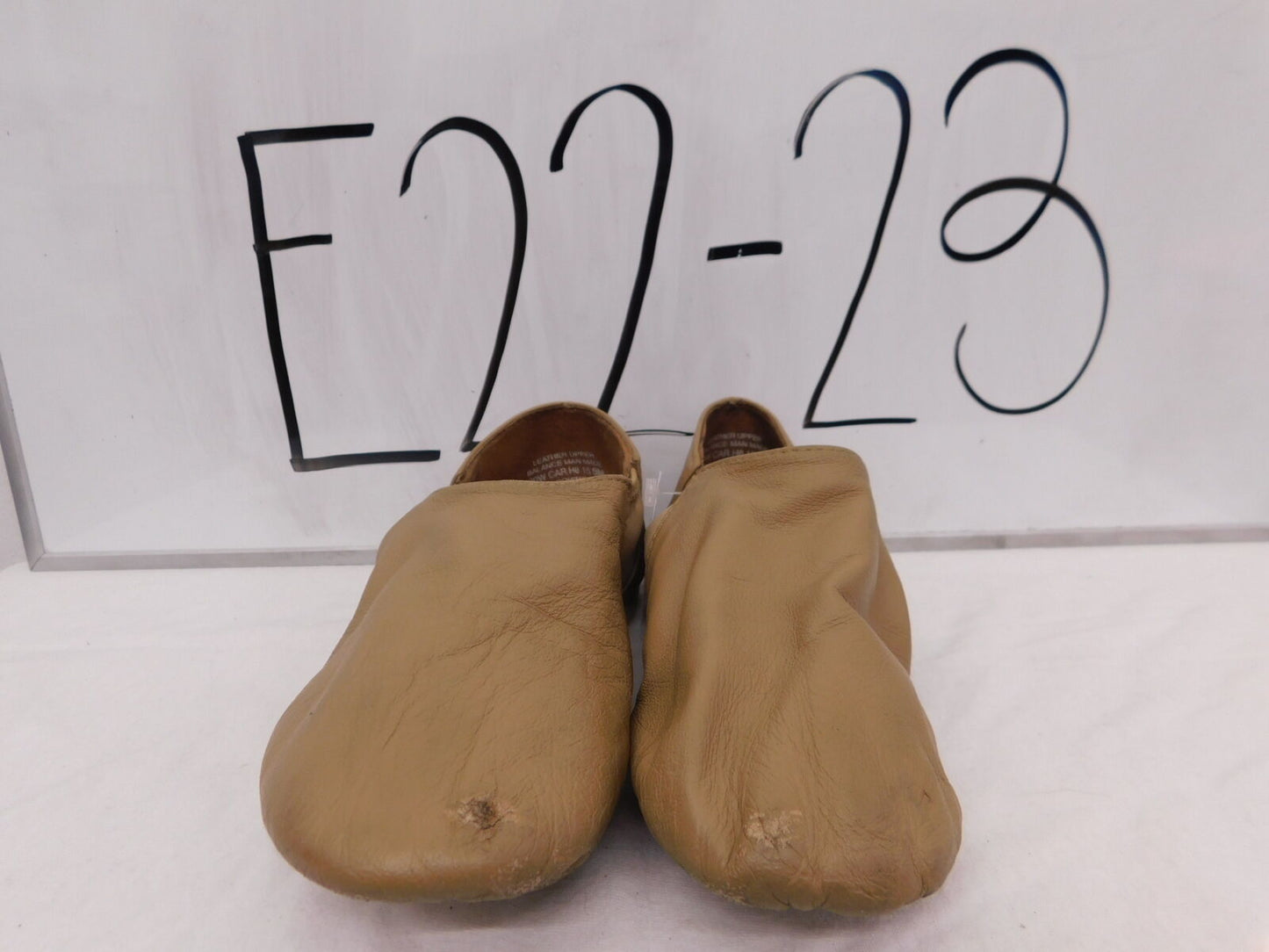 Pre-Owned Jazz Shoes Capezio Adult 5M  Leather Slip On