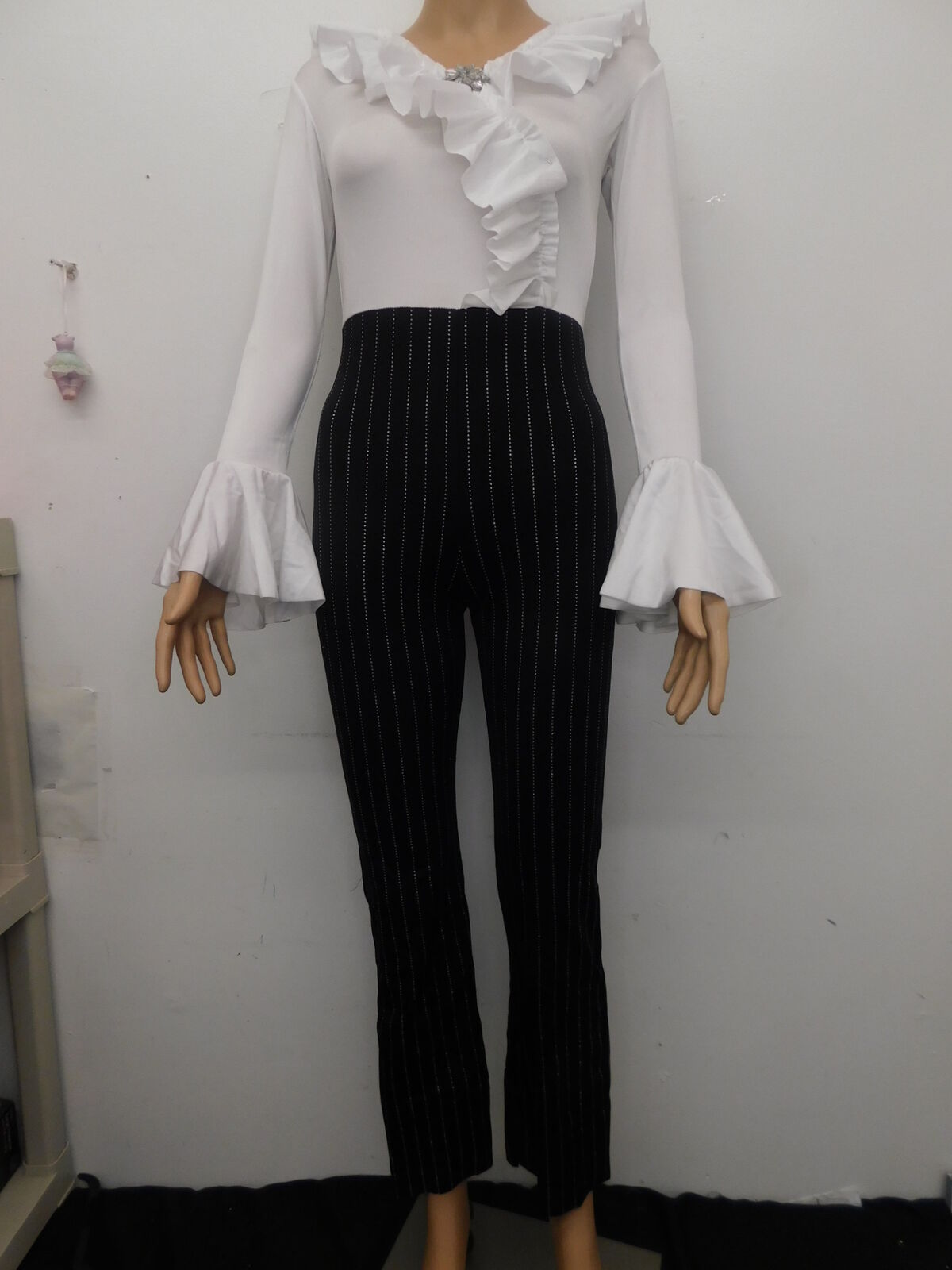 Pre-Owned Costume Dansco   XL Child Black  Jazz