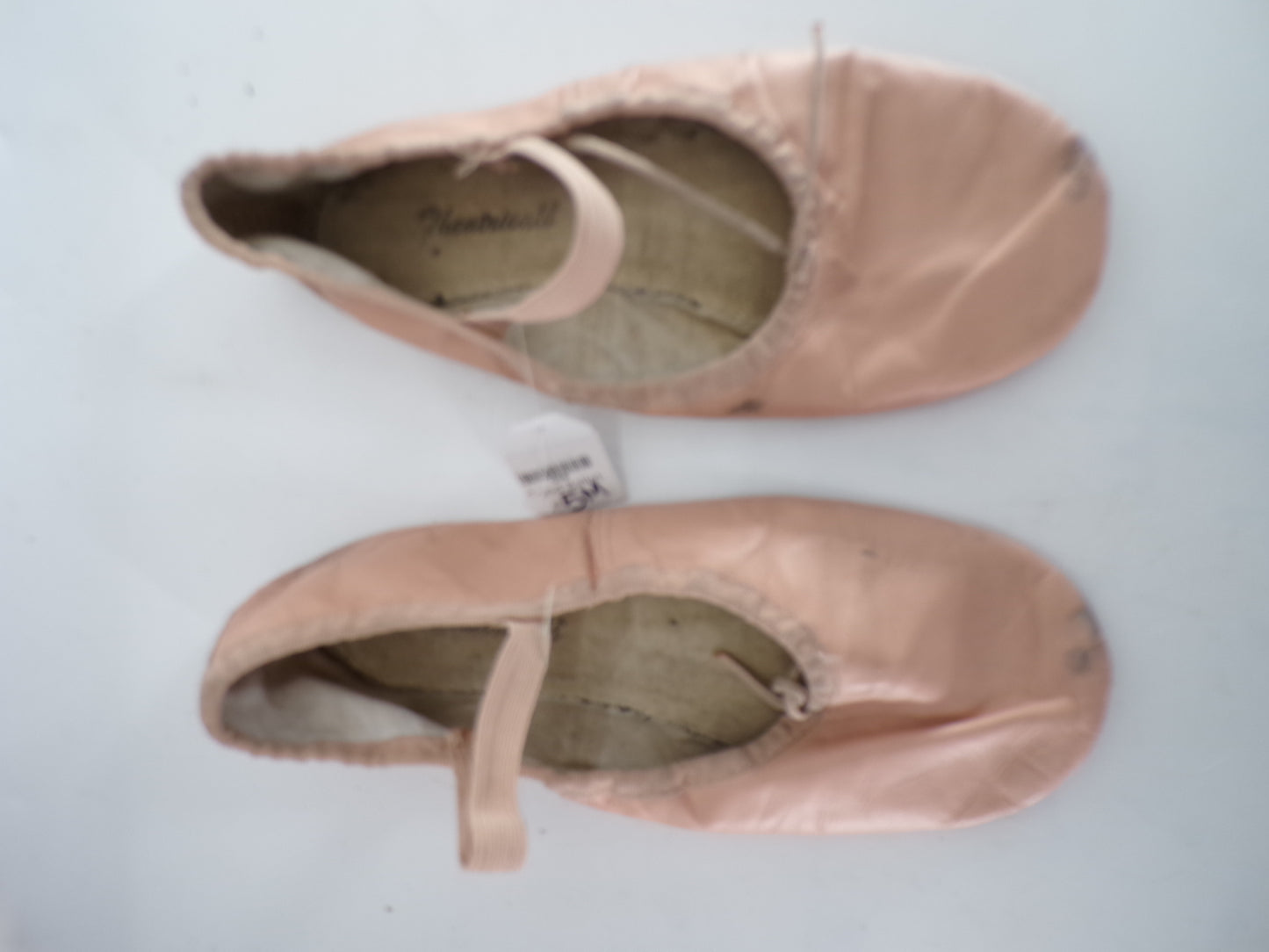Pre-Owned Ballet Shoes Theatricals Adult 5M Tie Drawstring Leather Single Strap Full Sole