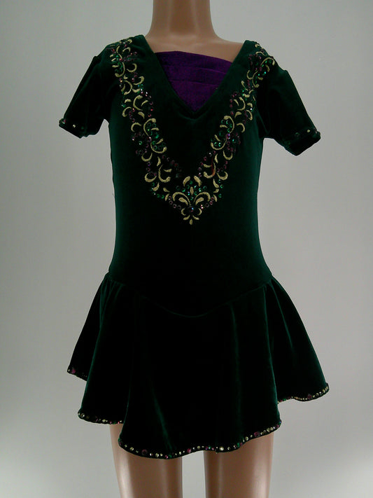 Pre-Owned Costume Unbranded   Large Child Green Embroidery Irish Rhinestones Irish