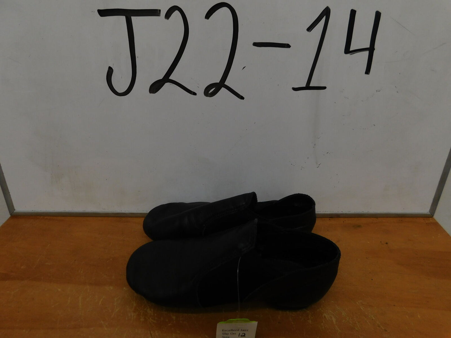 Pre-Owned Jazz Shoes Capezio Little Kid 12M  Leather Slip On