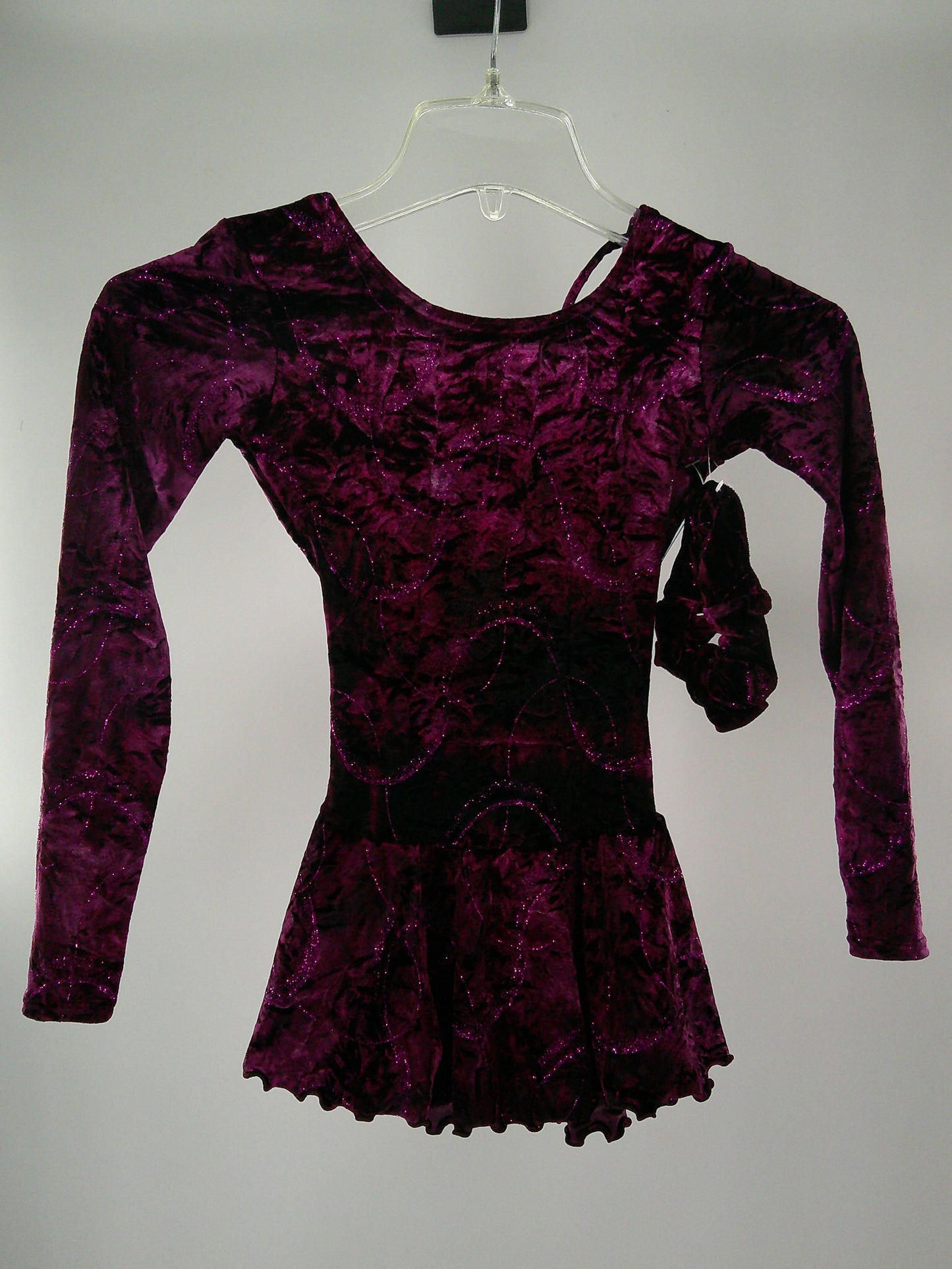 Pre-Owned Dress Mondor   Medium Child Dark Pink Glitter Velvet Ice Skating Jazz
