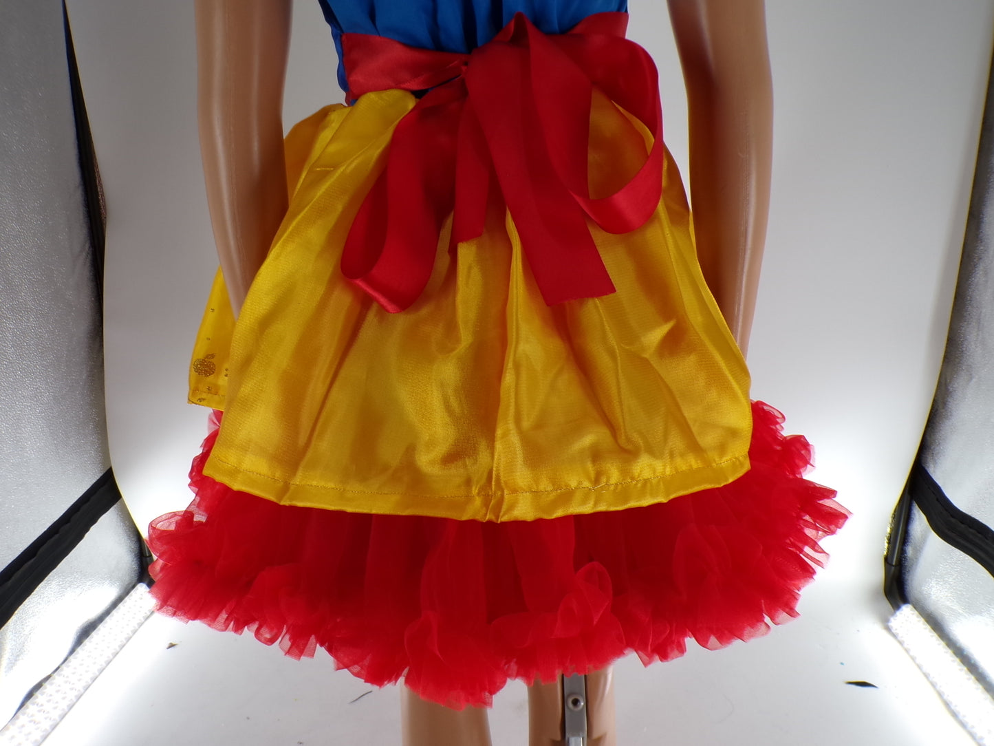 Pre-Owned Costume Unbranded   Small Child Red  Jazz