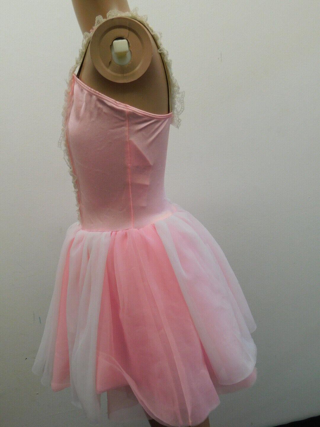 Pre-Owned Costume Revolution  484 XS Child Pink  Ballet