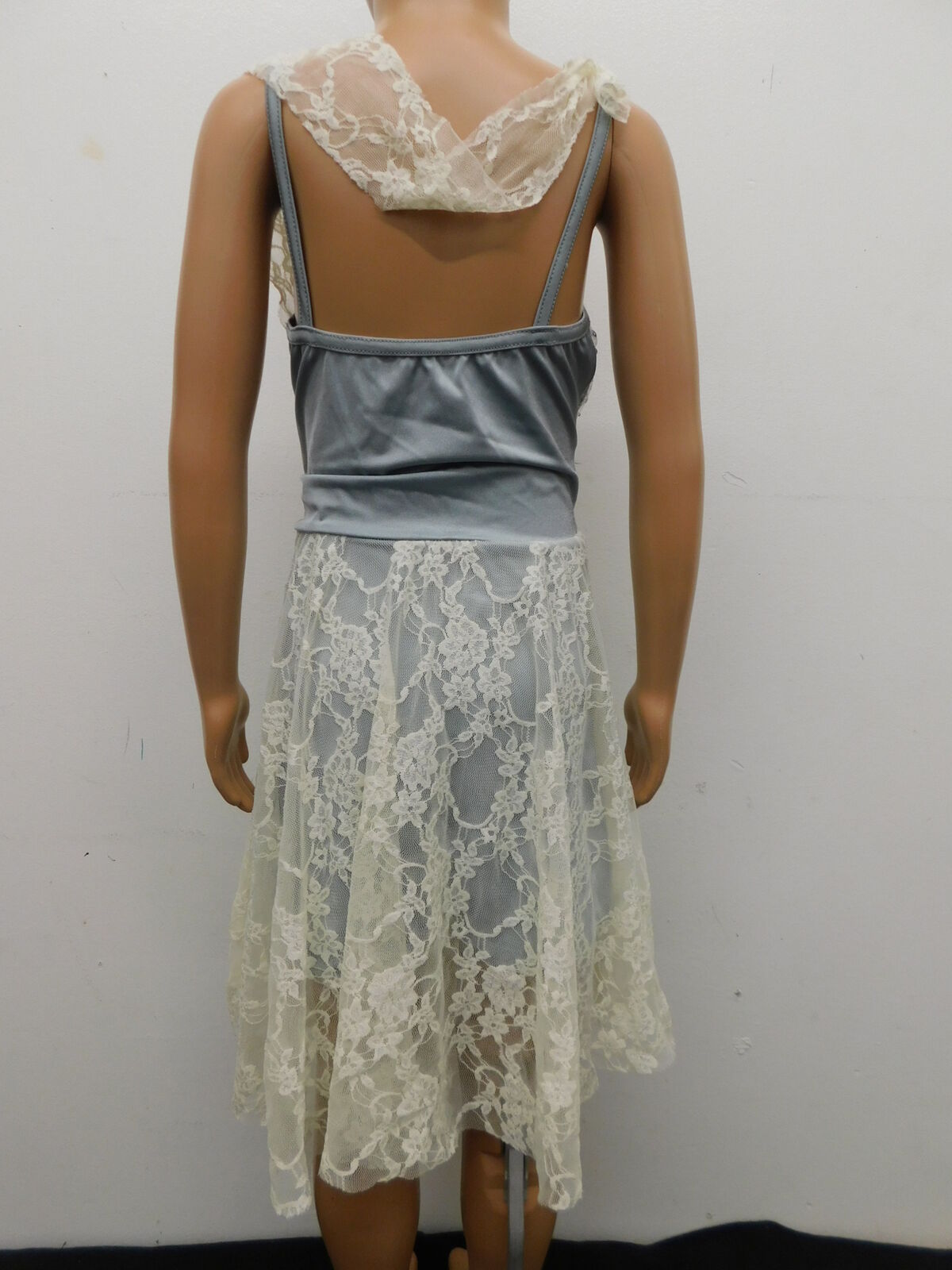 Pre-Owned Costume Costume Gallery  15263 Medium Child Gray Lace Dress Lyrical Sequin