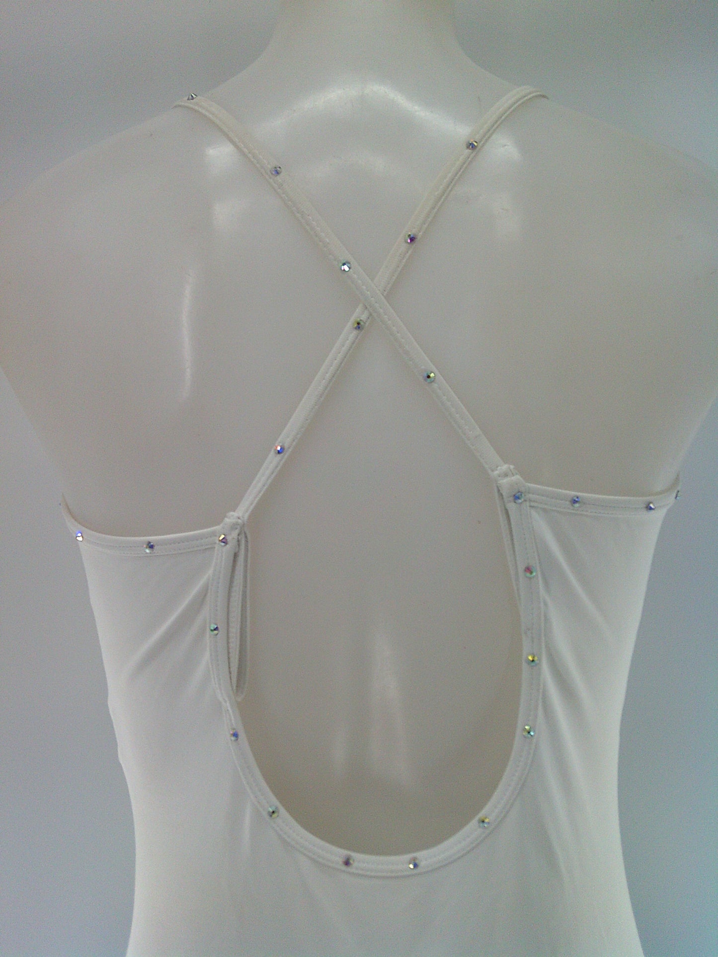 Pre-Owned Costume Revolution  RC19745 Large Adult  White Ombre Heart Ballet Rhinestones