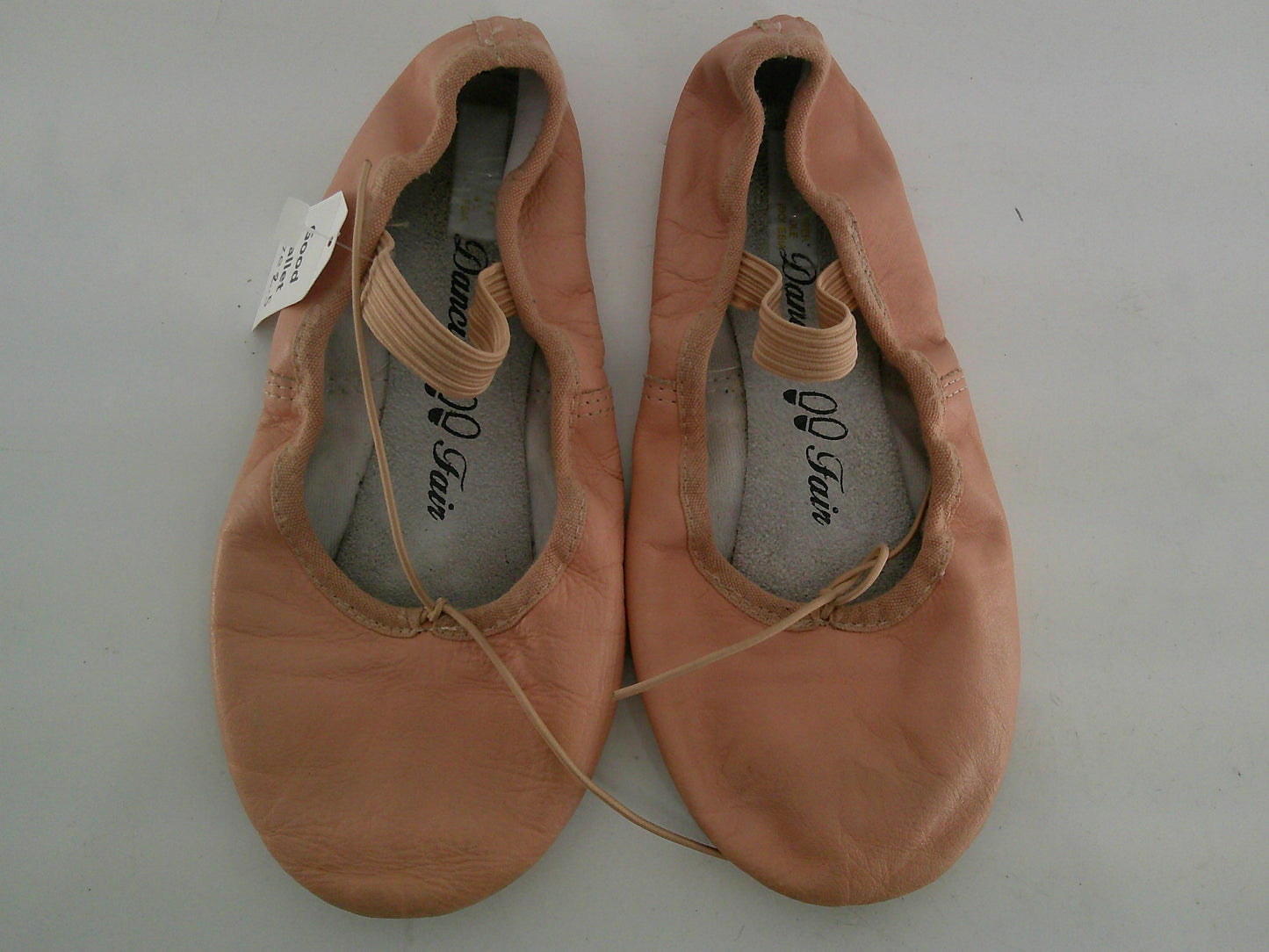 Pre-Owned Ballet Shoes Dancing Fair Big Kids 2.5C  Leather  Full Sole