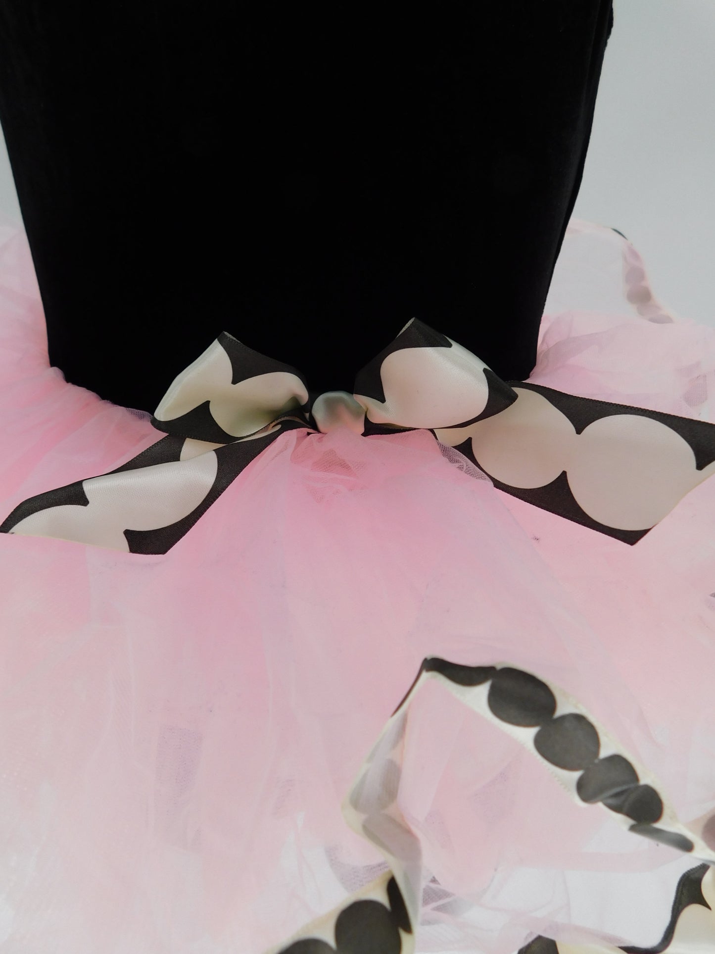 Pre-Owned Costume Revolution  37 Medium Child Pink  Jazz