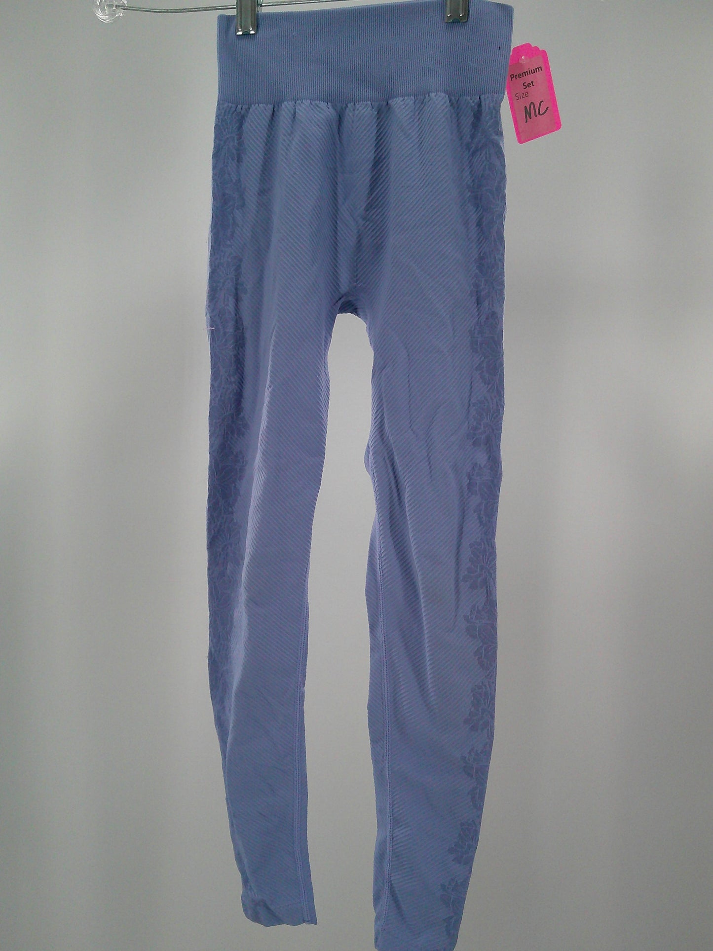 Pre-Owned Sports Bra & Leggings Yogalicious   Medium Adult Blue  Jazz