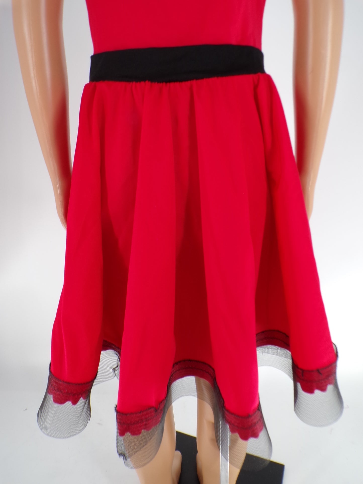 Pre-Owned Costume Curtain Call  P749 Medium Child Red  Jazz