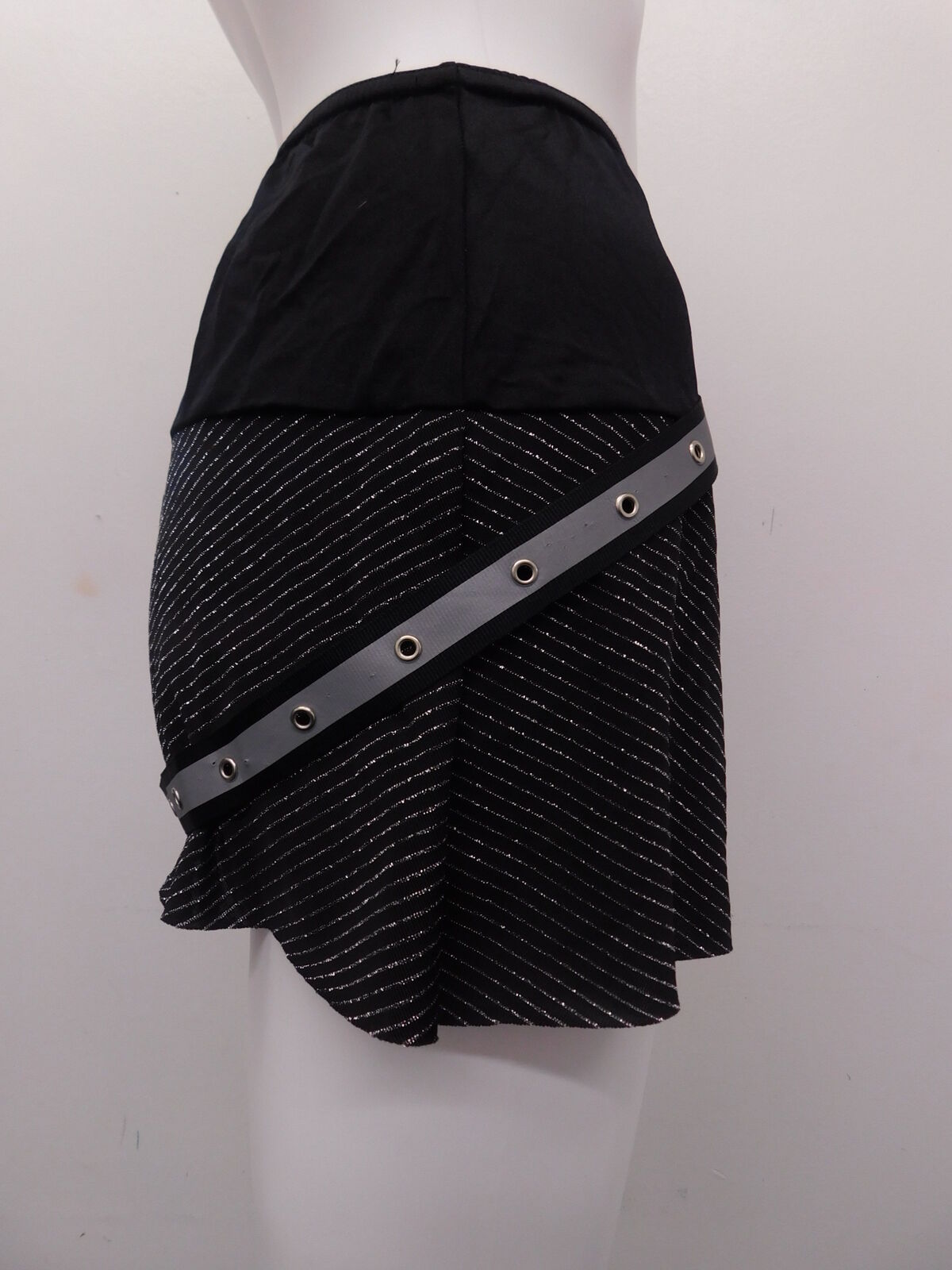 Pre-Owned Skirt Costume Gallery  NONE Large Child Black  Ballet