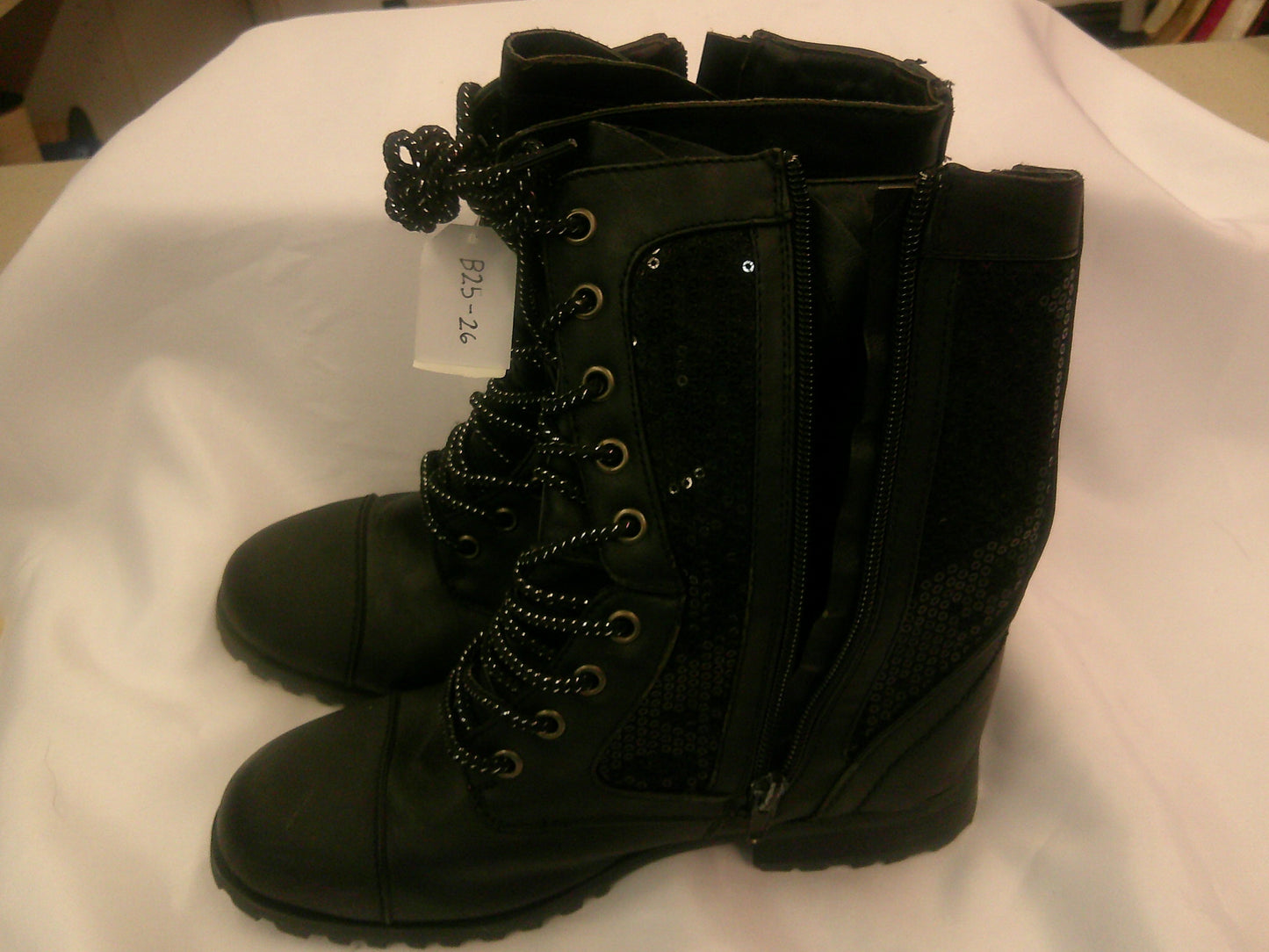 Pre-Owned  Shoes Gia-Mia Adult 5M High Top Sequin Pleather Zipper