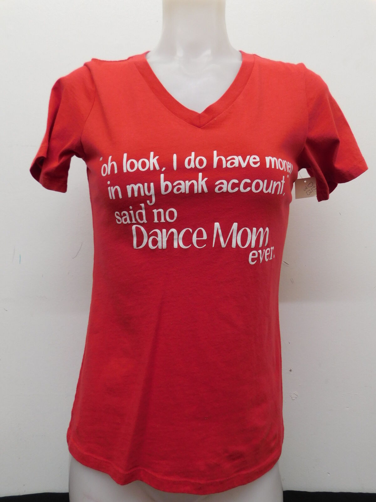 Pre-Owned T-Shirt Bella Missy   Small Adult Red  Jazz