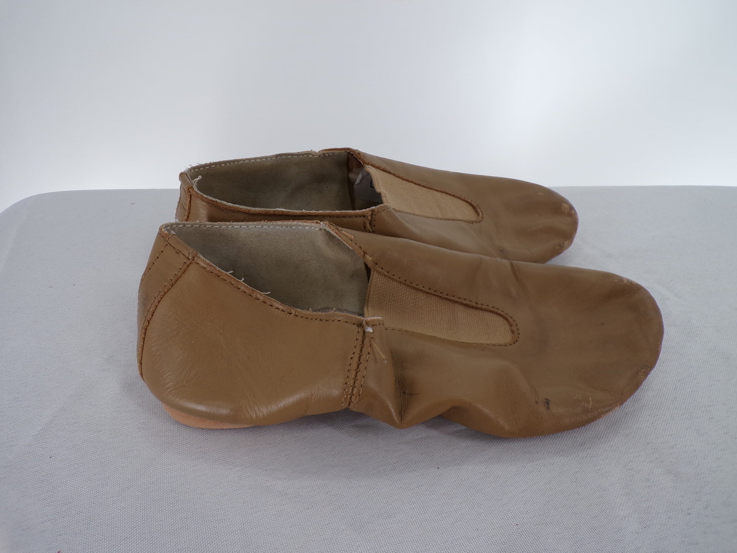 Pre-Owned Jazz Shoes Unbranded Big Kid 2M Slip On Leather Top Elastic