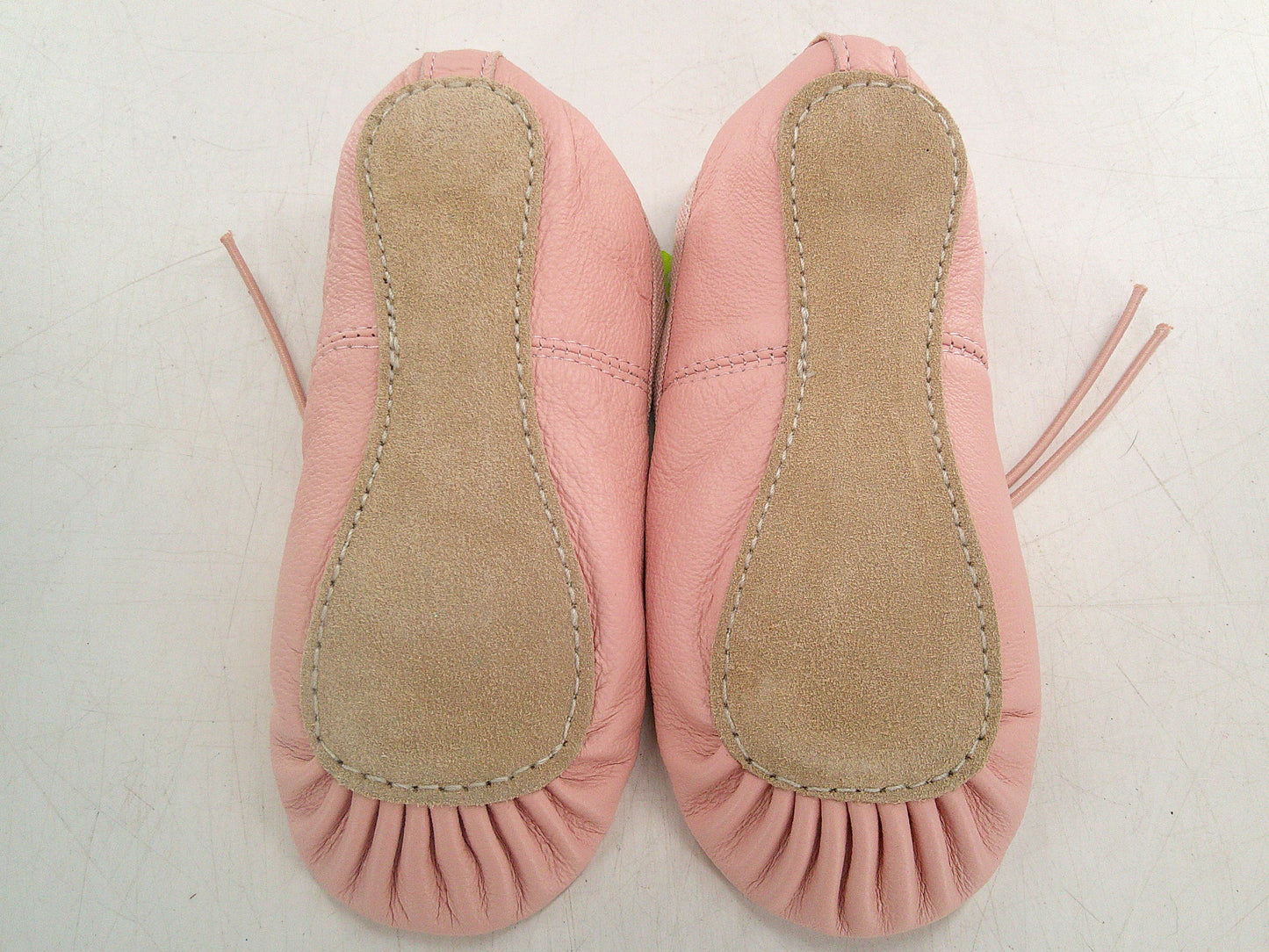 Pre-Owned Ballet Shoes Stelle Child 9M Leather Single Strap Full Sole