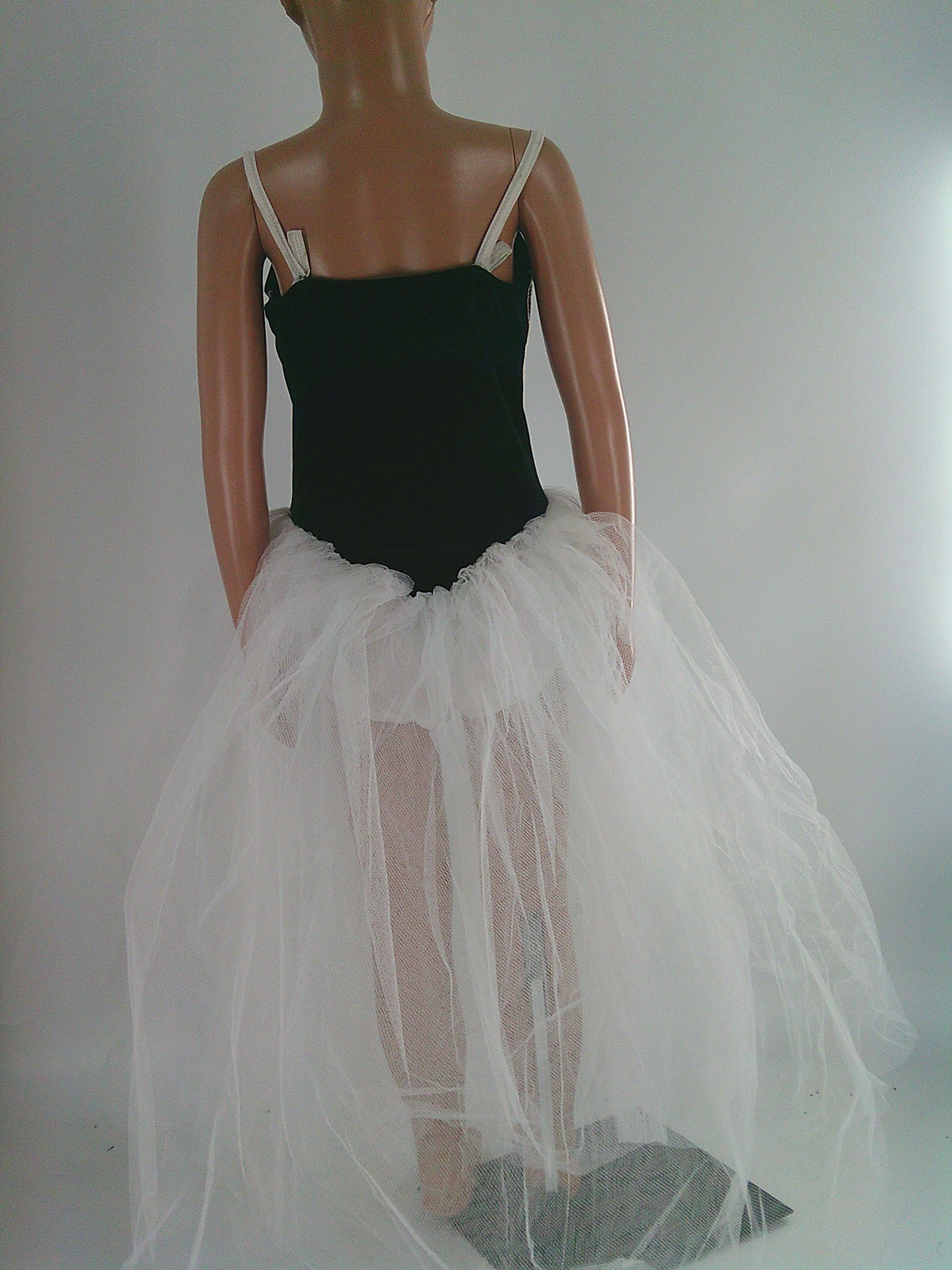 Pre-Owned Costume Curtain Call  C6597 Medium Child Black Tutu Ballet