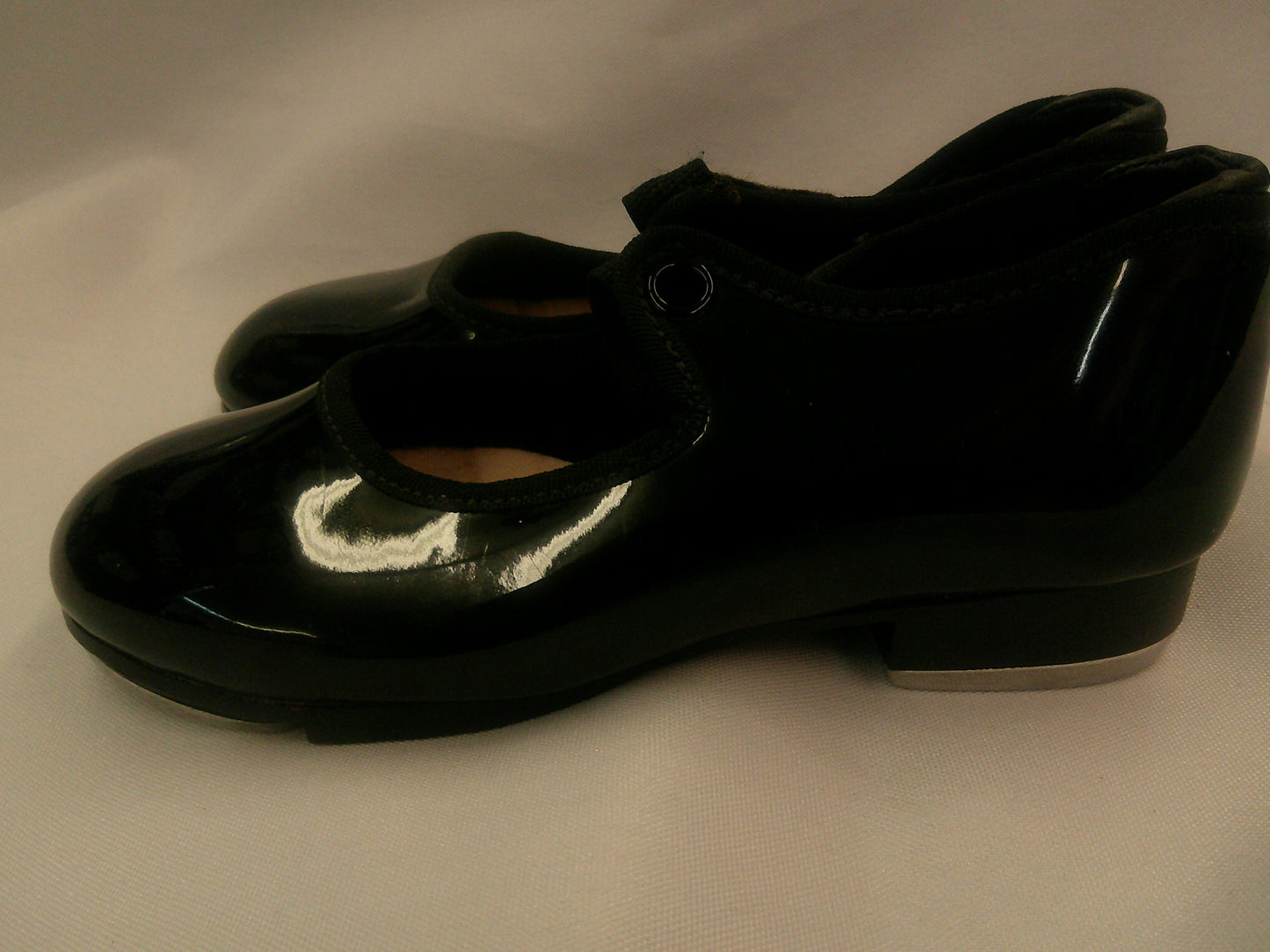 Pre-Owned Tap Shoes Capezio Toddler 9.5M Tyette Man Made Elastic Student