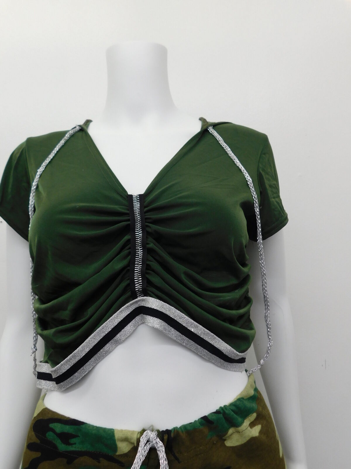 Pre-Owned Costume Gallery   Medium Adult Camo 2pc Hip Hop Clogging