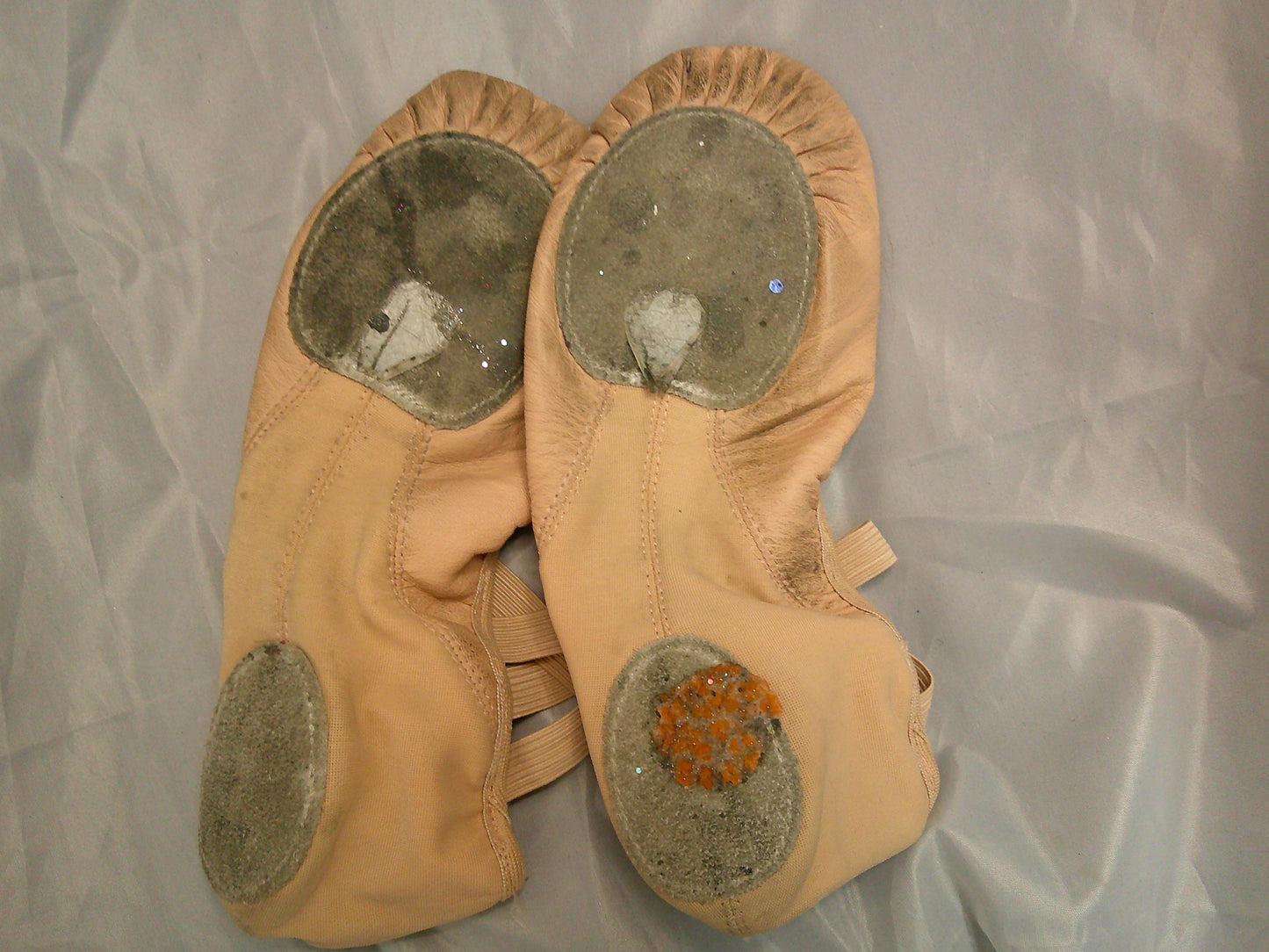 Pre-Owned Ballet Shoes Danz N Motion Adult 8W Leather Cross Straps Split Sole