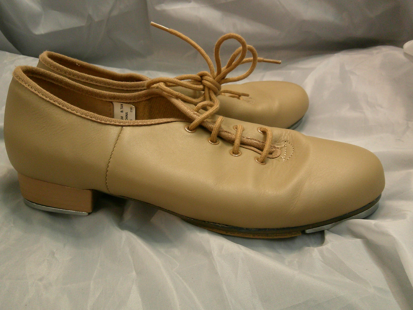 Pre-Owned Tap Shoes Danz N Motion Adult 8.5M Oxford Leather Lace Up Full Sole