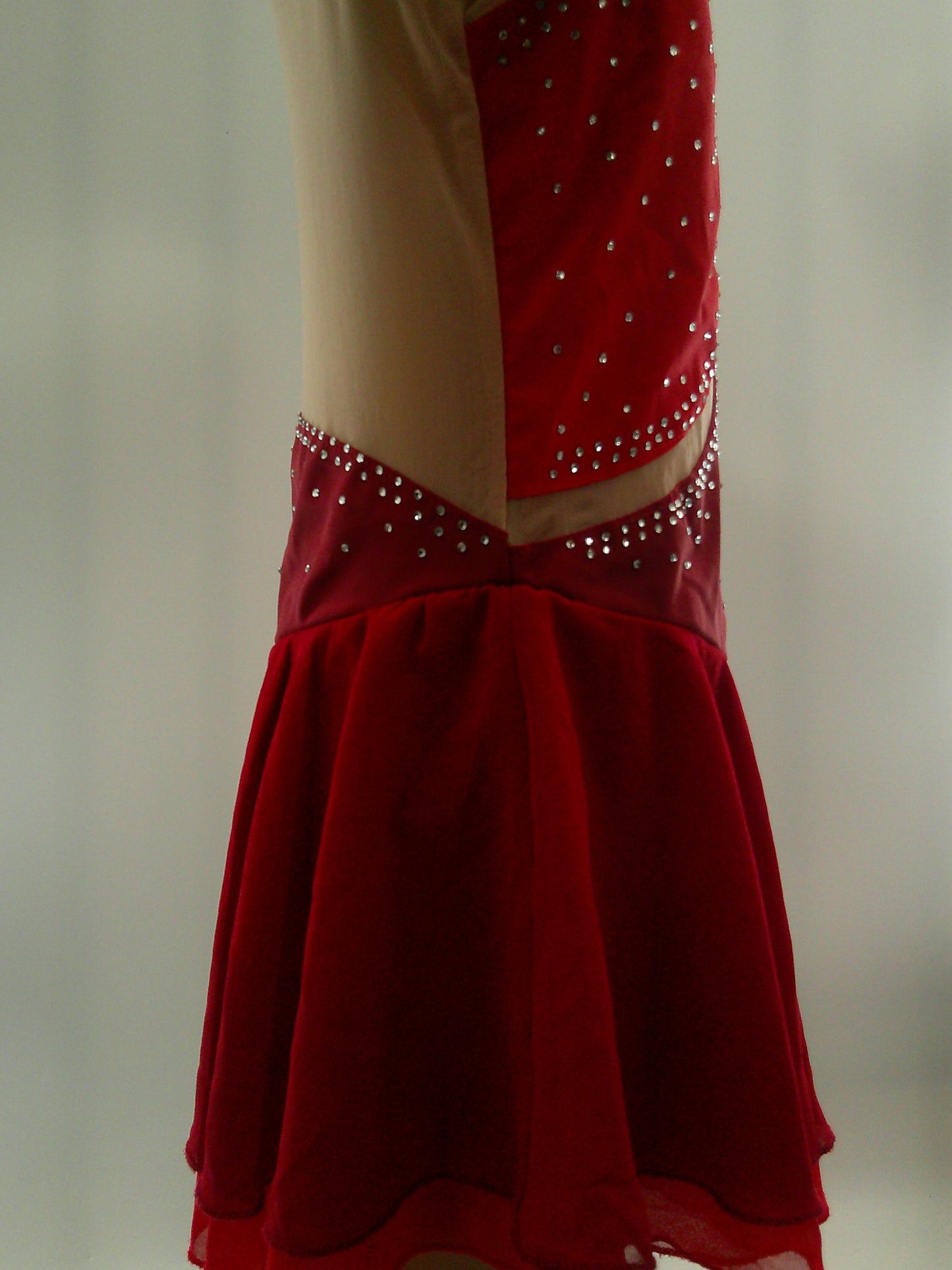 Pre-Owned Costume Medium Child Red ieffiel Lyrical Ballet Ice Skating Rhinestone Dress Mesh