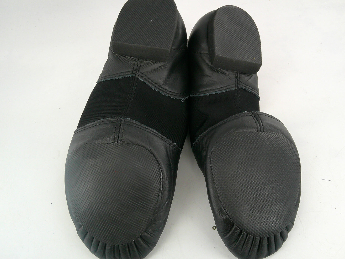 Pre-Owned Jazz Shoes Capezio Adult 7W Side Elastic Leather Slip On Split Sole