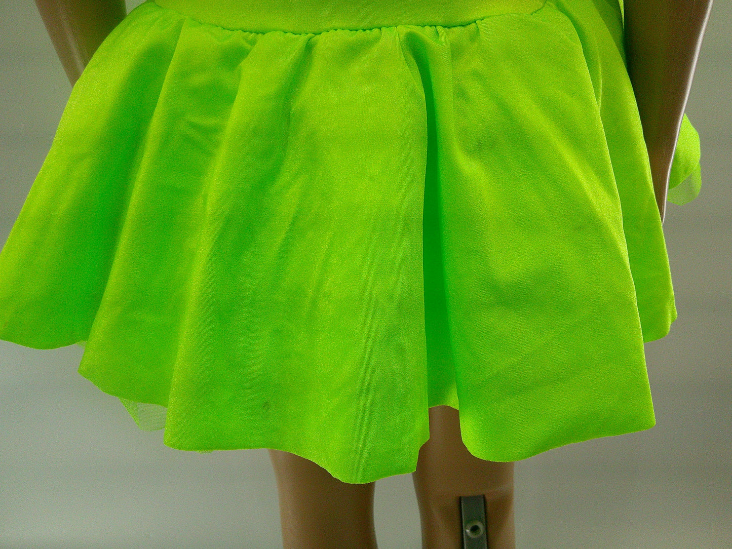 Pre-Owned Costume Medium Child Green Costume Gallery 17300 Jazz Tap Clogging Musical Theater Dress Sequin