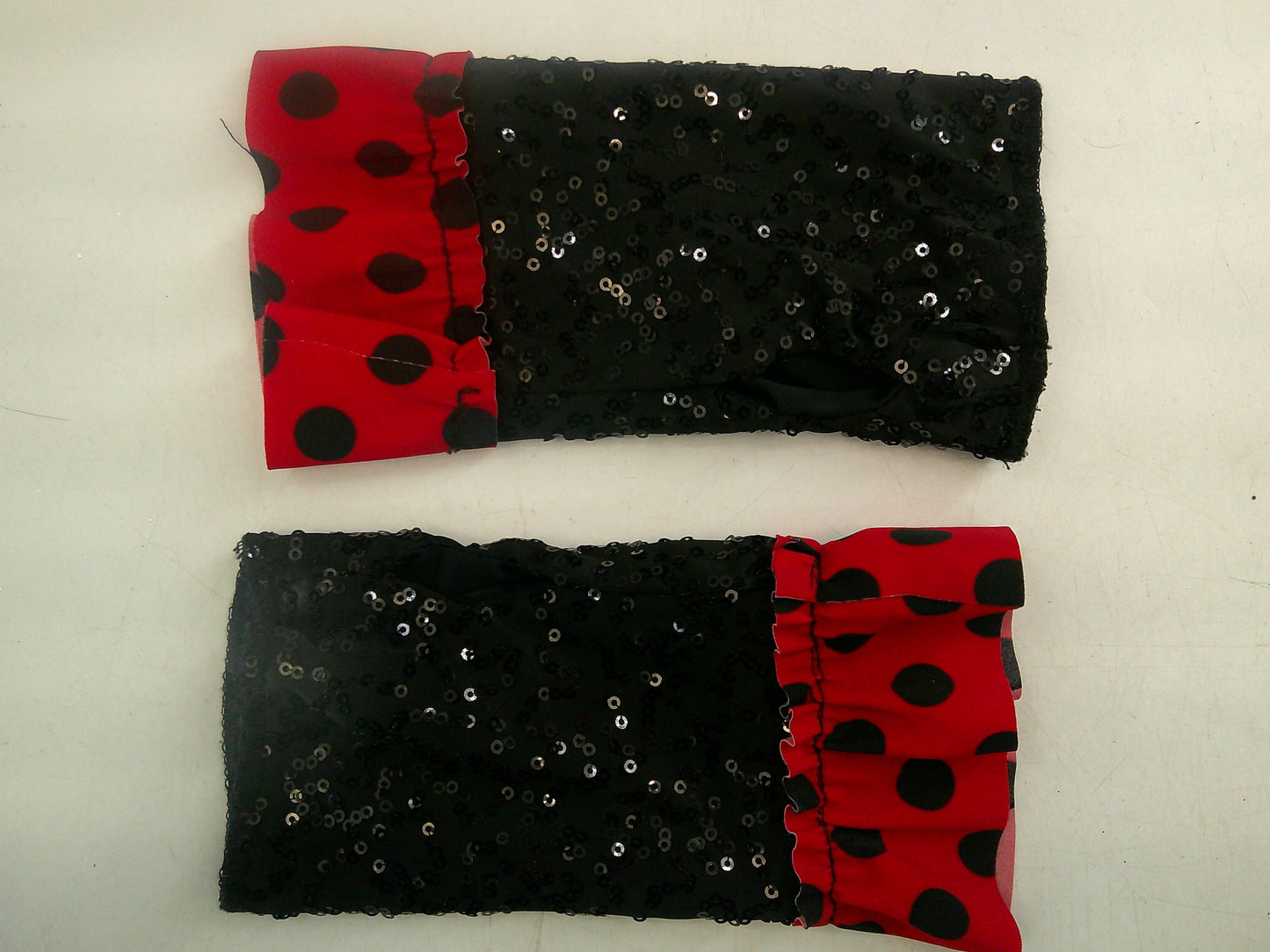 Pre-Owned Costume medium Child Red Costume Gallery Jazz Tap Musical Theater Polka Dots Sequin