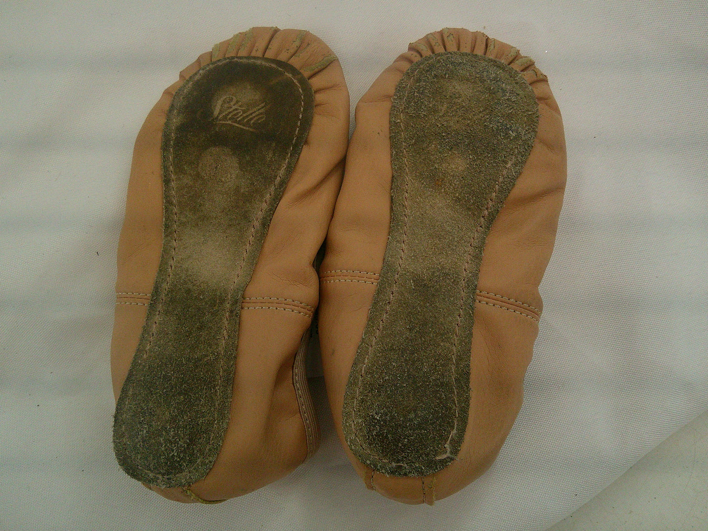 Pre-Owned Ballet Shoes Stelle Toddler 13M Leather Single Strap Full Sole