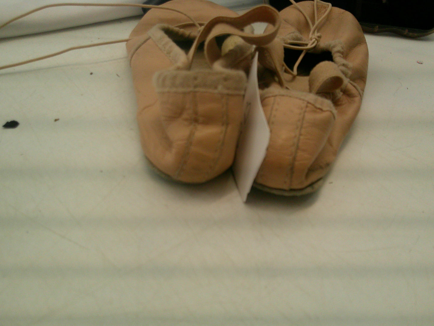 Pre-Owned Ballet Shoes Capezio Big Kid 2B Tie Drawstring Leather Full Sole
