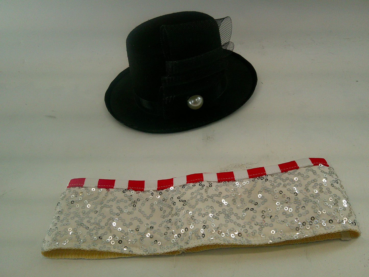 Pre-Owned Costume Jazz XXL Child White ArtStone 26004 Romper Snowman Sequin Tap Musical Theater