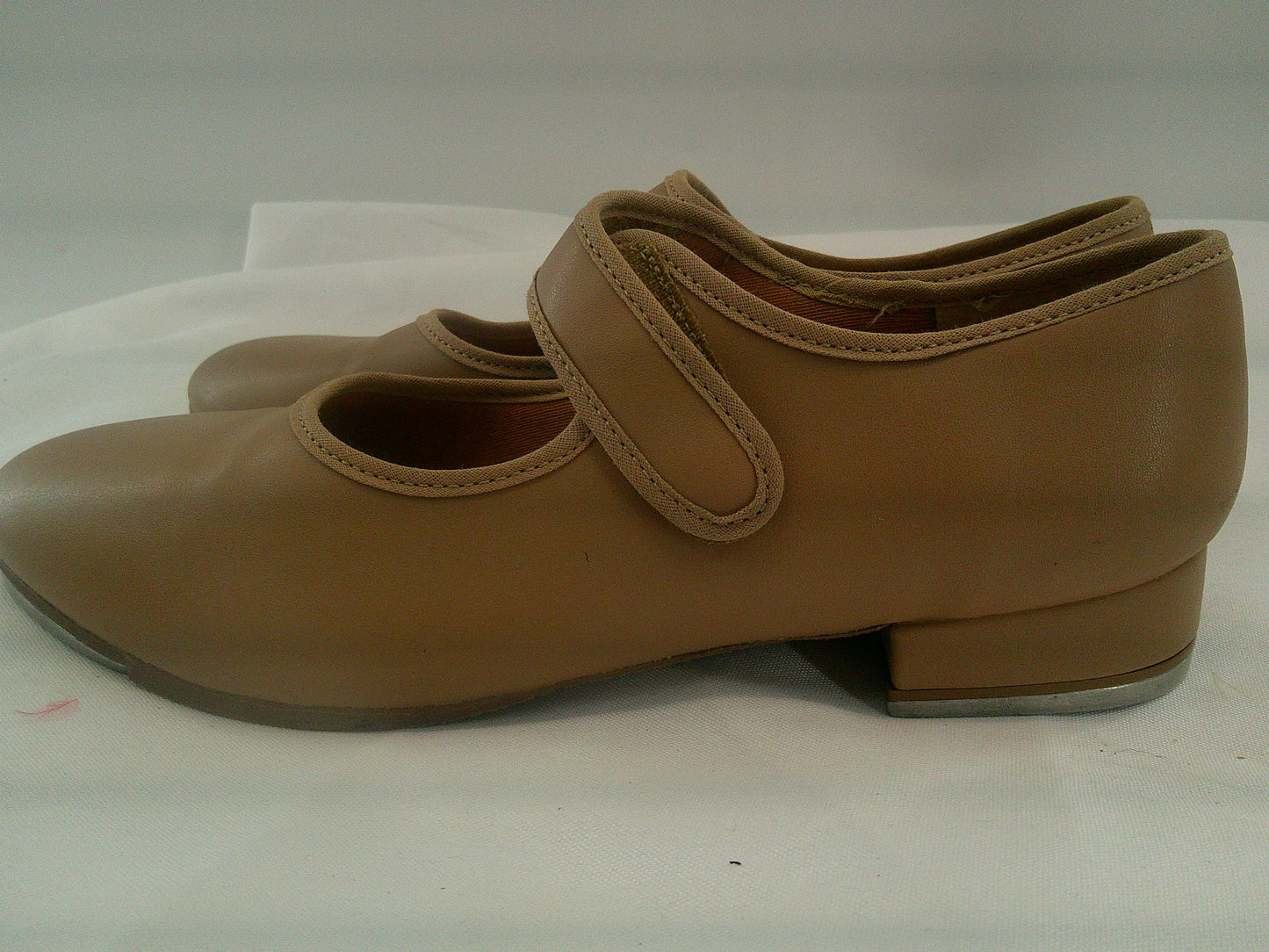 Pre-Owned Tap Shoes SoDanca Adult 7M Mary Jane Leather Loop Strap