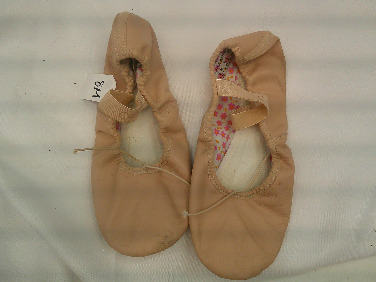 Pre-Owned Ballet Shoes Pink Capezio 205 Adult 8M Leather Single Strap Full Sole