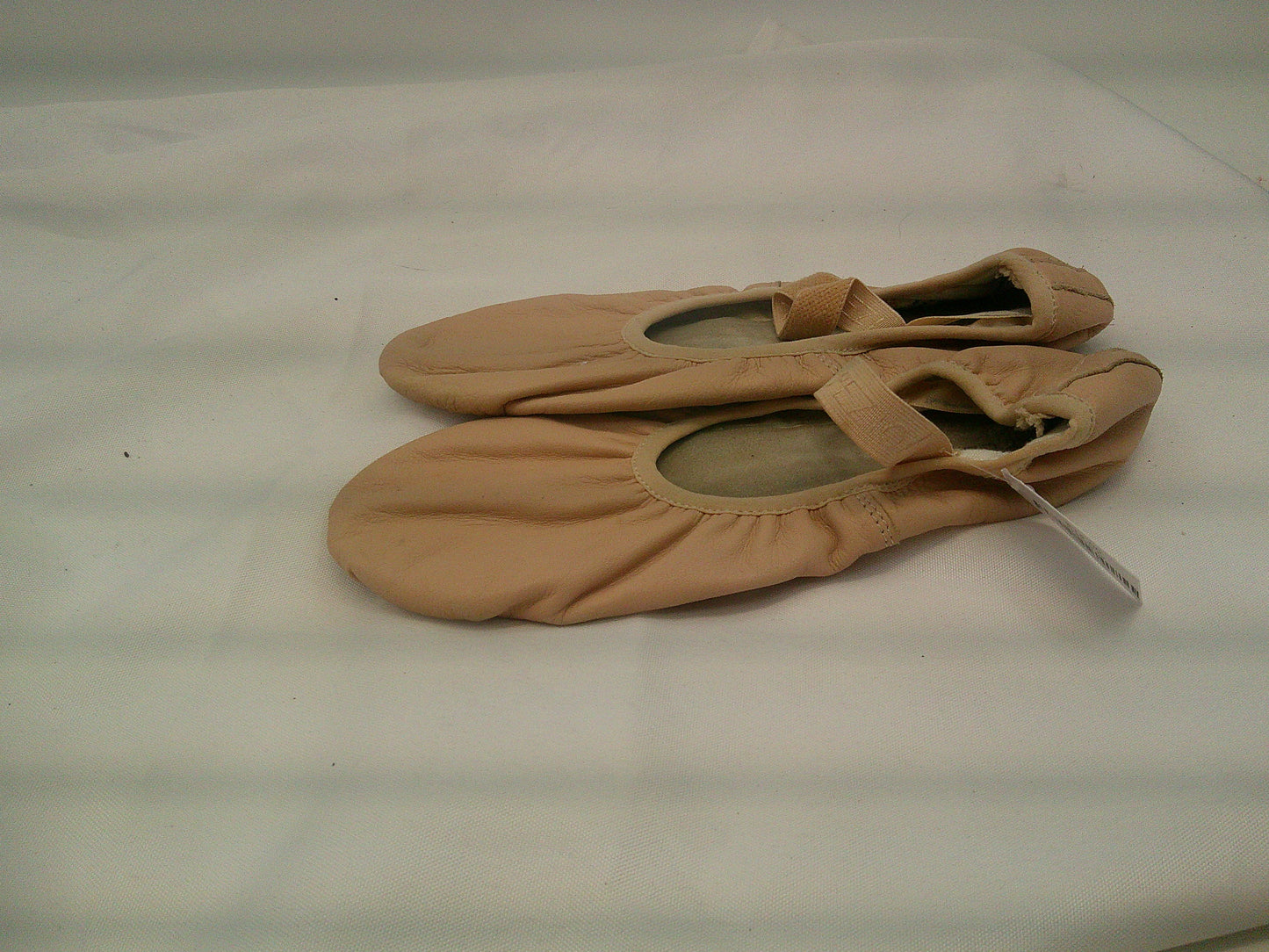 Pre-Owned Ballet Shoes Capezio Adult 9W Leather Single Strap Full Sole