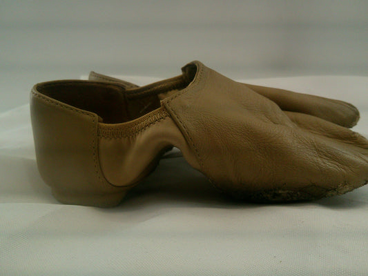 Pre-Owned Jazz Shoes Capezio Adult 5.5M Leather Slip On