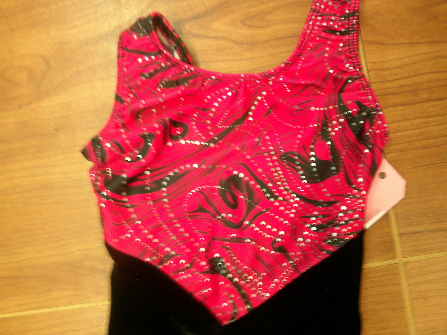 Pre-Owned Gymnastics Biketard Leotard Small Child Black Velvet Red Print Tumbling