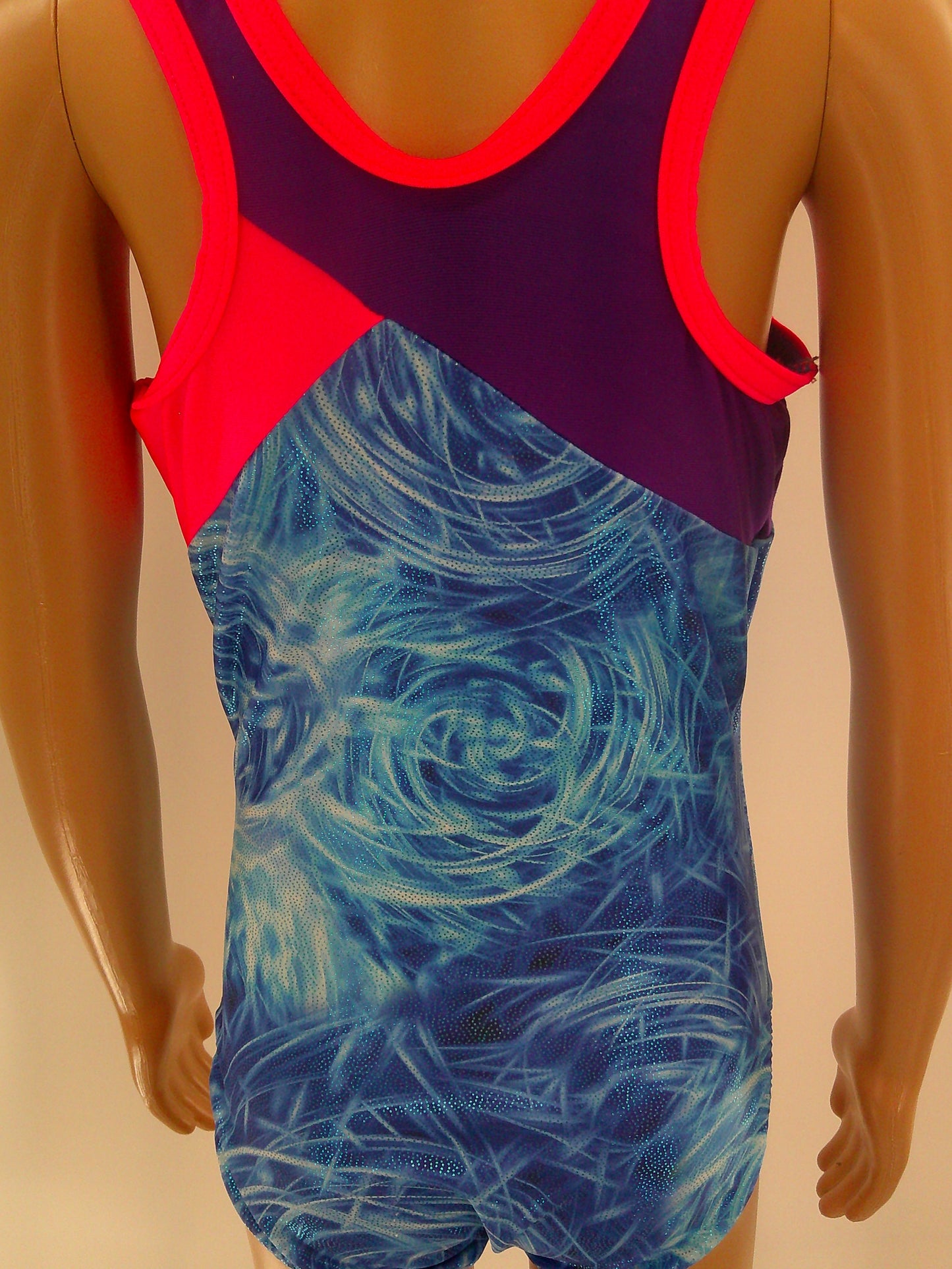 Pre-Owned Gymnastics Leotard Intermediate Child 6x-7 Colorful Sparkle