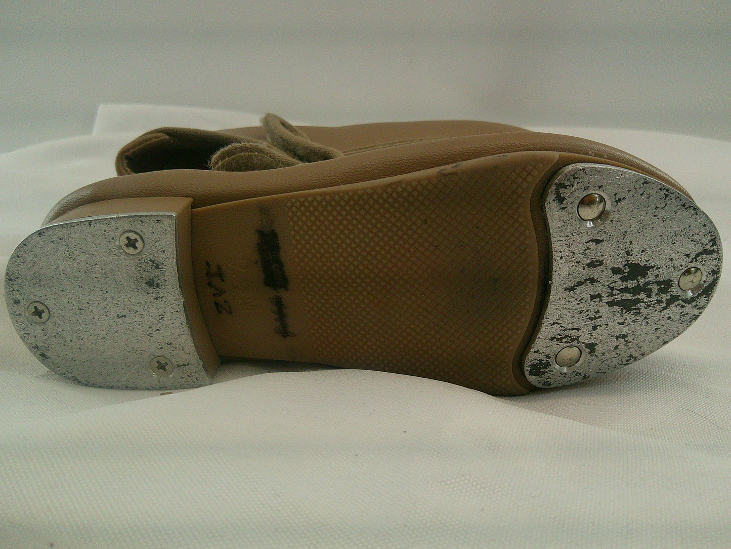 Pre-Owned Tap Shoes Danshuz 534 Toddler 9.5M Tan Mary Jane Leather No Buckle