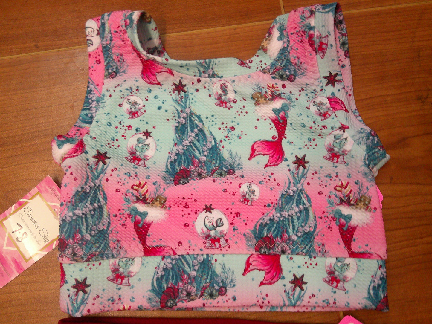 Pre-Owned Set Shorts/Top Summer Sky Mermaid Pink Jazz Acro