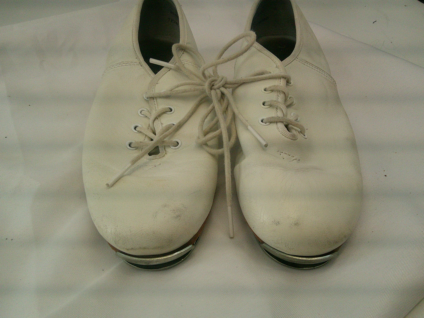 Pre-Owned Buck Clogging Shoes Steven Stompers Womens 7M White Oxford Leather Split Sole