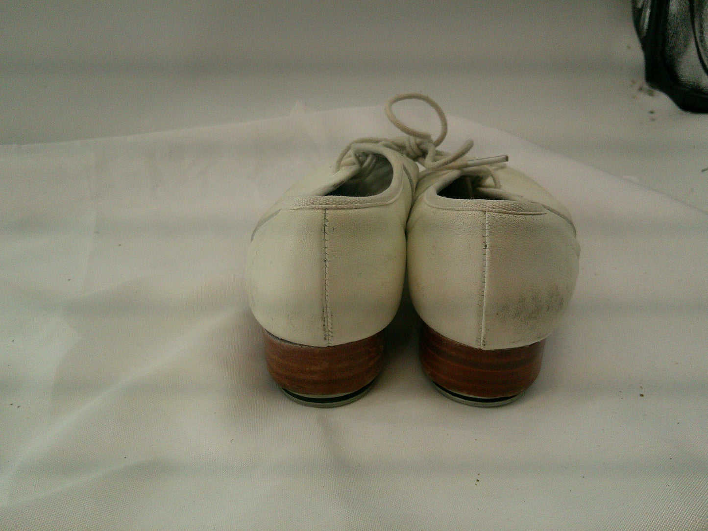 Pre-Owned Buck Clogging Shoes Steven Stompers Womens 7M White Oxford Leather Split Sole