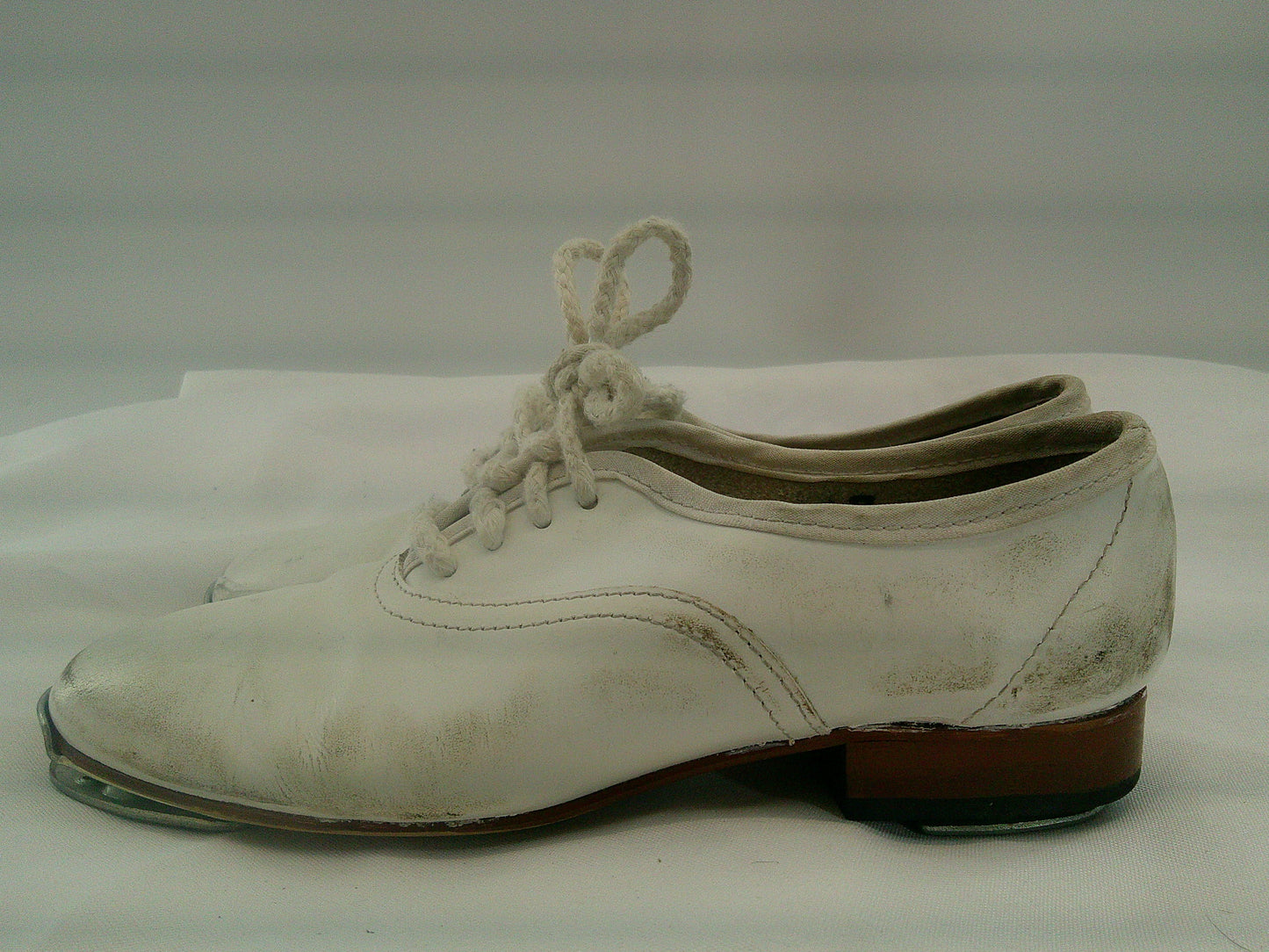 Pre-Owned Clogging Shoes Steven Stompers Buck White 3M Youth