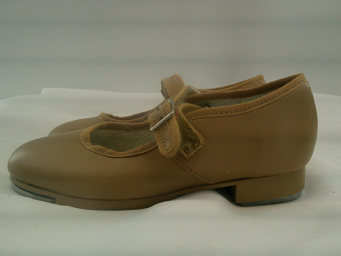 Pre-Owned Tap Shoes Capezio Little Kid 12M Mary Jane Leather Loop Strap