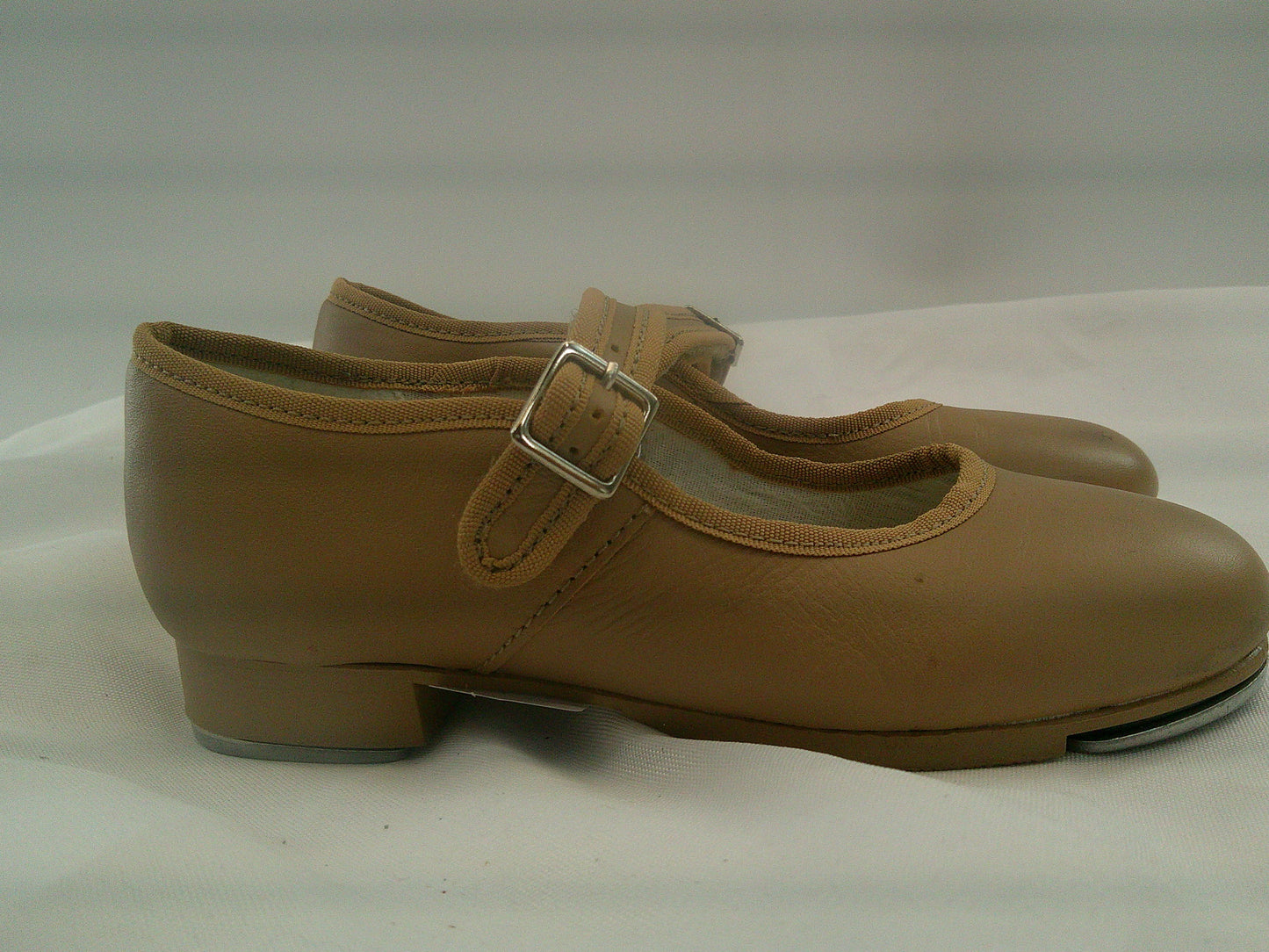 Pre-Owned Tap Shoes Capezio Little Kid 12M Mary Jane Leather Loop Strap